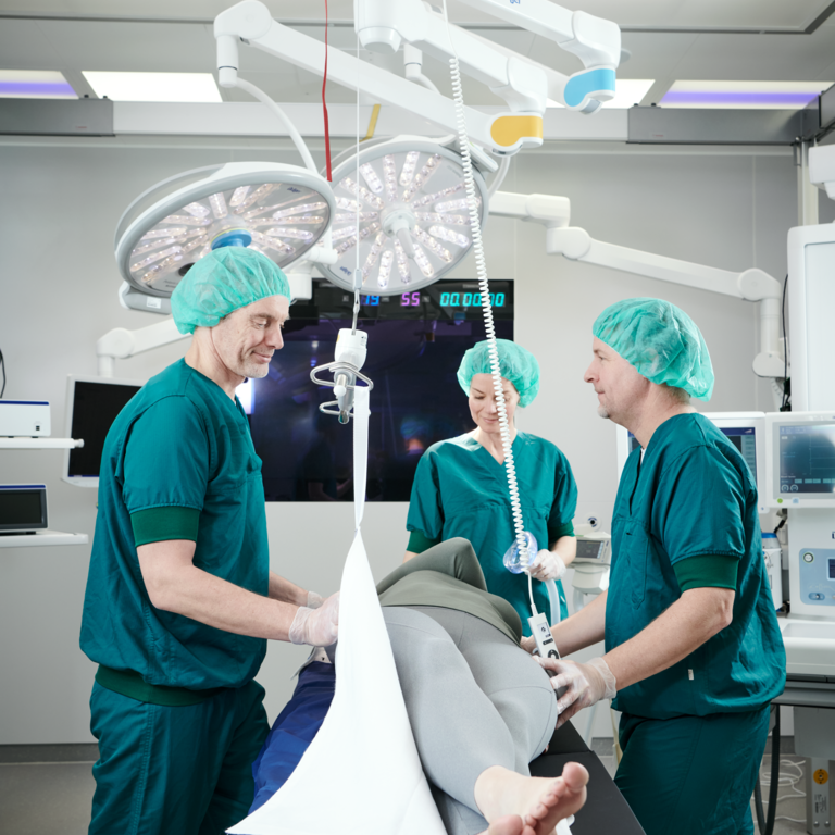 Facilitate more effective surgical procedures with ceiling hoist systems.