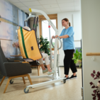 GL6 Advanced mobile lifter in a nursing home